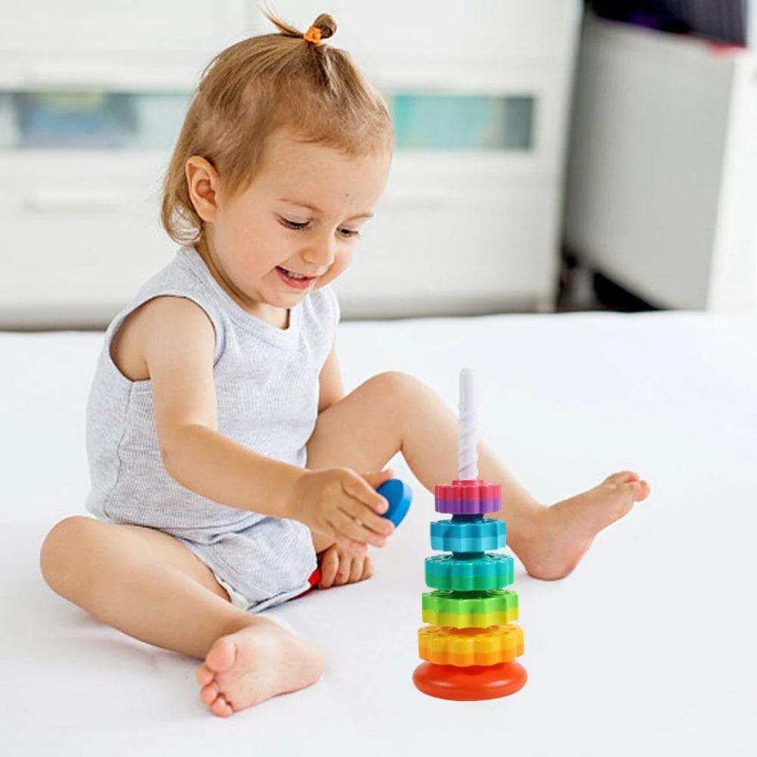 Bunte Bausteine Stapelturm mit drehbarem Design