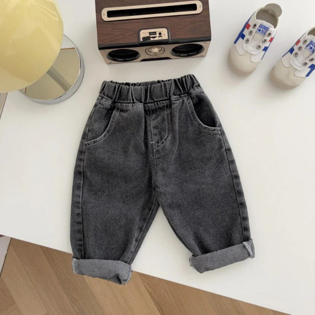 Unisex Relaxed Fit Denim Jeans